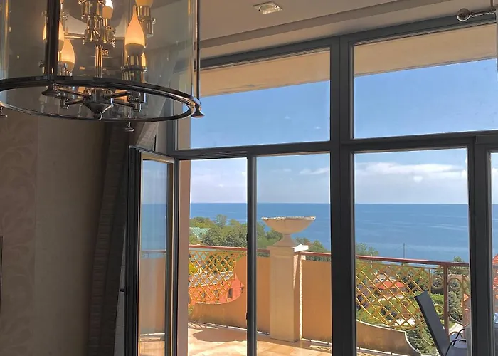 аркадийский дворец с террасой в сердце аркадии * Odessa