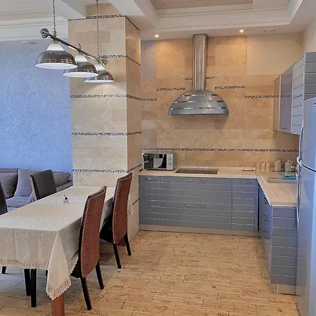 аркадийский дворец с террасой в сердце аркадии *